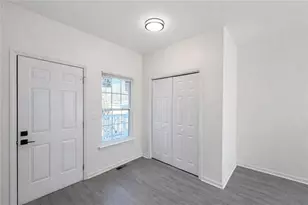 2259 Sisk St NW, Atlanta, GA 30318 - Photo 7