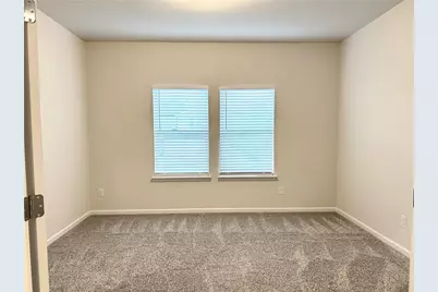 6901 Durham Lane, Fairburn, GA 30213 - Photo 9