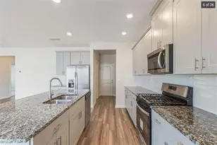 6901 Durham Ln, Fairburn, GA 30213 - Photo 5