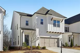 581 Beechwood Wy, Hoschton, GA 30548 - Photo 3