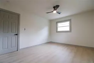 4396 Greenleaf Circle, Atlanta, GA 30331 - Photo 13