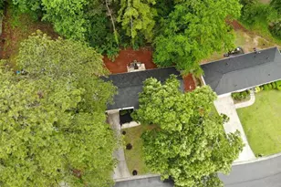 4396 Greenleaf Circle, Atlanta, GA 30331 - Photo 21