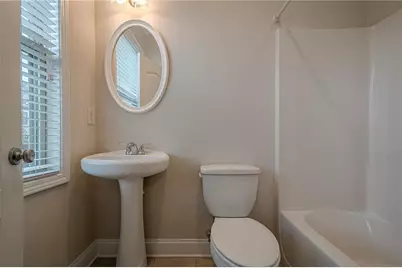 1949 Sterling Oaks Circle NE #13, Atlanta, GA 30319 - Photo 19