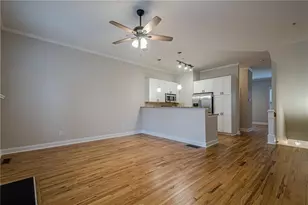 1949 Sterling Oaks Cir NE, Atlanta, GA 30319 - Photo 9