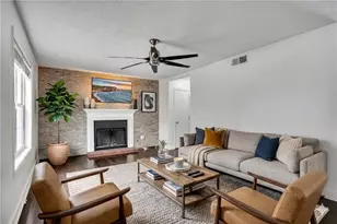 635 Anderson Walk, Marietta, GA 30062 - Photo 7