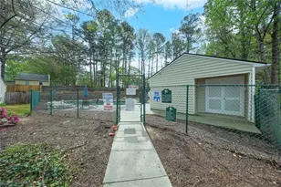 635 Anderson Walk, Marietta, GA 30062 - Photo 37