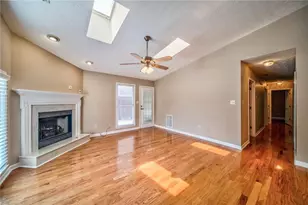 215 Arbor Wy, Fayetteville, GA 30215 - Photo 11