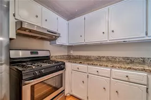 215 Arbor Wy, Fayetteville, GA 30215 - Photo 5