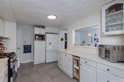 3559 Oak Knoll Drive, Marietta, GA 30068 - Photo 17