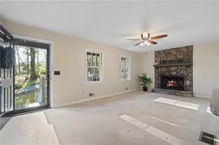 193 Shady Ln Cir, Canton, GA 30115 - Photo 5