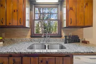 193 Shady Ln Cir, Canton, GA 30115 - Photo 11