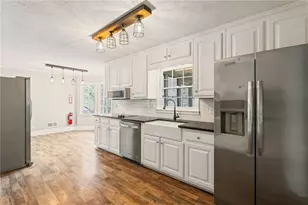 835 Lockriver Way, Lawrenceville, GA 30044 - Photo 13