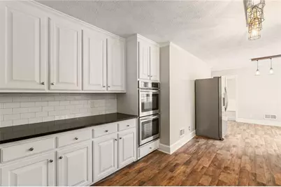 835 Lockriver Way, Lawrenceville, GA 30044 - Photo 15