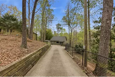 5428 N Cove Road N, Gainesville, GA 30504 - Photo 9