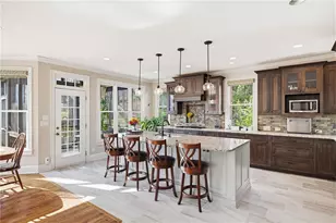 5107 Parkwood Oaks Ln, Smyrna, GA 30126 - Photo 3