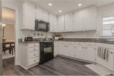 300 Channings Lake Drive, Lawrenceville, GA 30043 - Photo 27