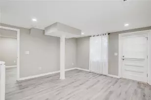 3553 Sandy Woods Ln, Stone Mountain, GA 30083 - Photo 23