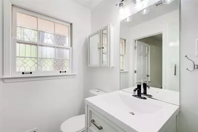 3553 Sandy Woods Lane, Stone Mountain, GA 30083 - Photo 21