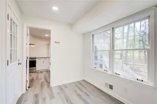 3553 Sandy Woods Ln, Stone Mountain, GA 30083 - Photo 13