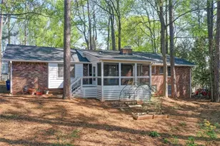 3553 Sandy Woods Ln, Stone Mountain, GA 30083 - Photo 31