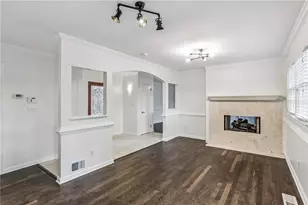 2581 Sharondale Dr, Atlanta, GA 30305 - Photo 13