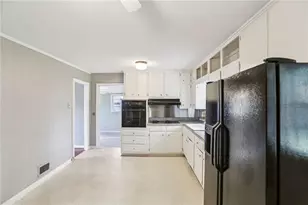 1601 Moncrief Cir, Decatur, GA 30033 - Photo 9