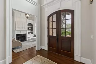 4966 Long Island Dr, Atlanta, GA 30327 - Photo 5