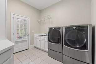 4966 Long Island Dr, Atlanta, GA 30327 - Photo 55