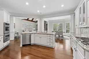 4966 Long Island Dr, Atlanta, GA 30327 - Photo 13