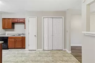 318 Freeport, Lawrenceville, GA 30046 - Photo 15