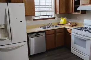 860 Brandy Oaks Ln, Stone Mountain, GA 30088 - Photo 21