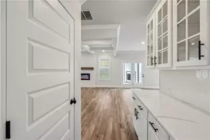 5515 Tullis Dr, Gainesville, GA 30507 - Photo 33