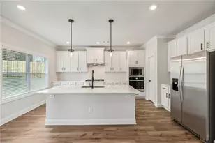 5515 Tullis Dr, Gainesville, GA 30507 - Photo 19