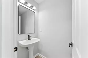 360 Walton View, Fairburn, GA 30213 - Photo 17