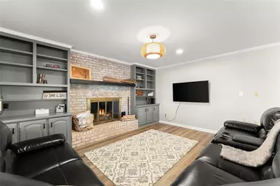 103 Tugalo Point, Lavonia, GA 30553 - Photo 13