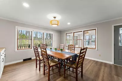 103 Tugalo Point, Lavonia, GA 30553 - Photo 11