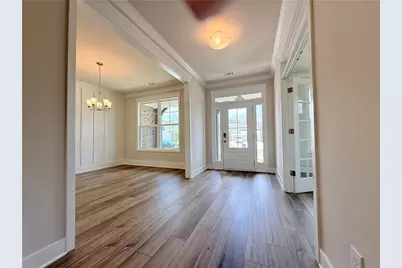 5511 Tullis Drive, Gainesville, GA 30507 - Photo 9