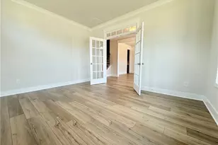 5511 Tullis Dr, Gainesville, GA 30507 - Photo 11
