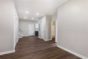 1396 Kennesaw Dr NW, Atlanta, GA 30318 - Photo 3