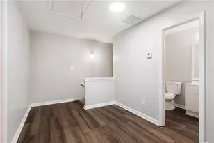 1396 Kennesaw Dr NW, Atlanta, GA 30318 - Photo 17