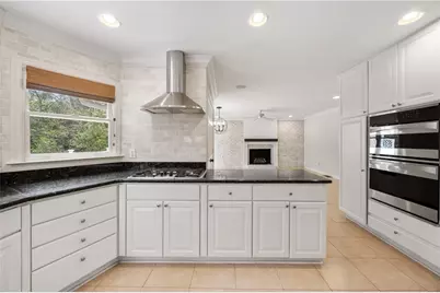 128 Osner Drive, Atlanta, GA 30342 - Photo 9