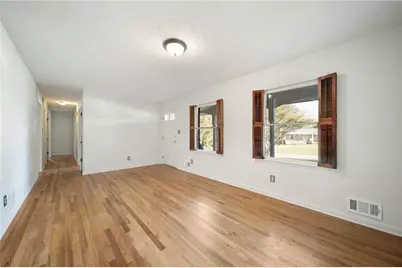 2800 Idlewood Drive, Marietta, GA 30062 - Photo 5