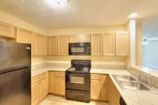 453 Tara Commons Cir, Loganville, GA 30052 - Photo 5