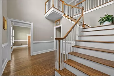 110 Amsterdam Drive SW, Lilburn, GA 30047 - Photo 9