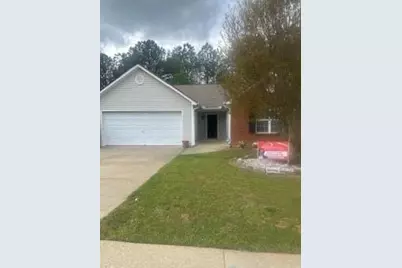 1040 Meadow Walk Avenue, Lawrenceville, GA 30044 - Photo 3