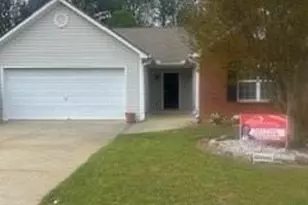 1040 Meadow Walk Ave, Lawrenceville, GA 30044 - Photo 3