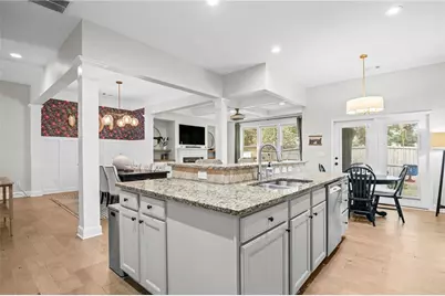 5578 High Point Road, Atlanta, GA 30342 - Photo 11