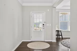 319 Granger Ln, Lawrenceville, GA 30044 - Photo 3