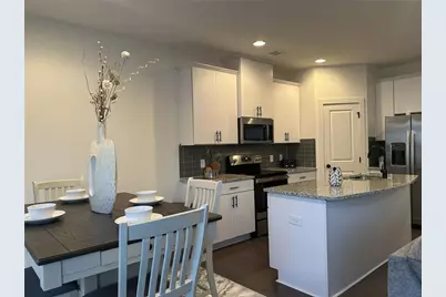 120 Auburn Woods Drive, Auburn, GA 30011 - Photo 9