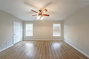 2062 Lakeshore Overlook Dr NW, Kennesaw, GA 30152 - Photo 21